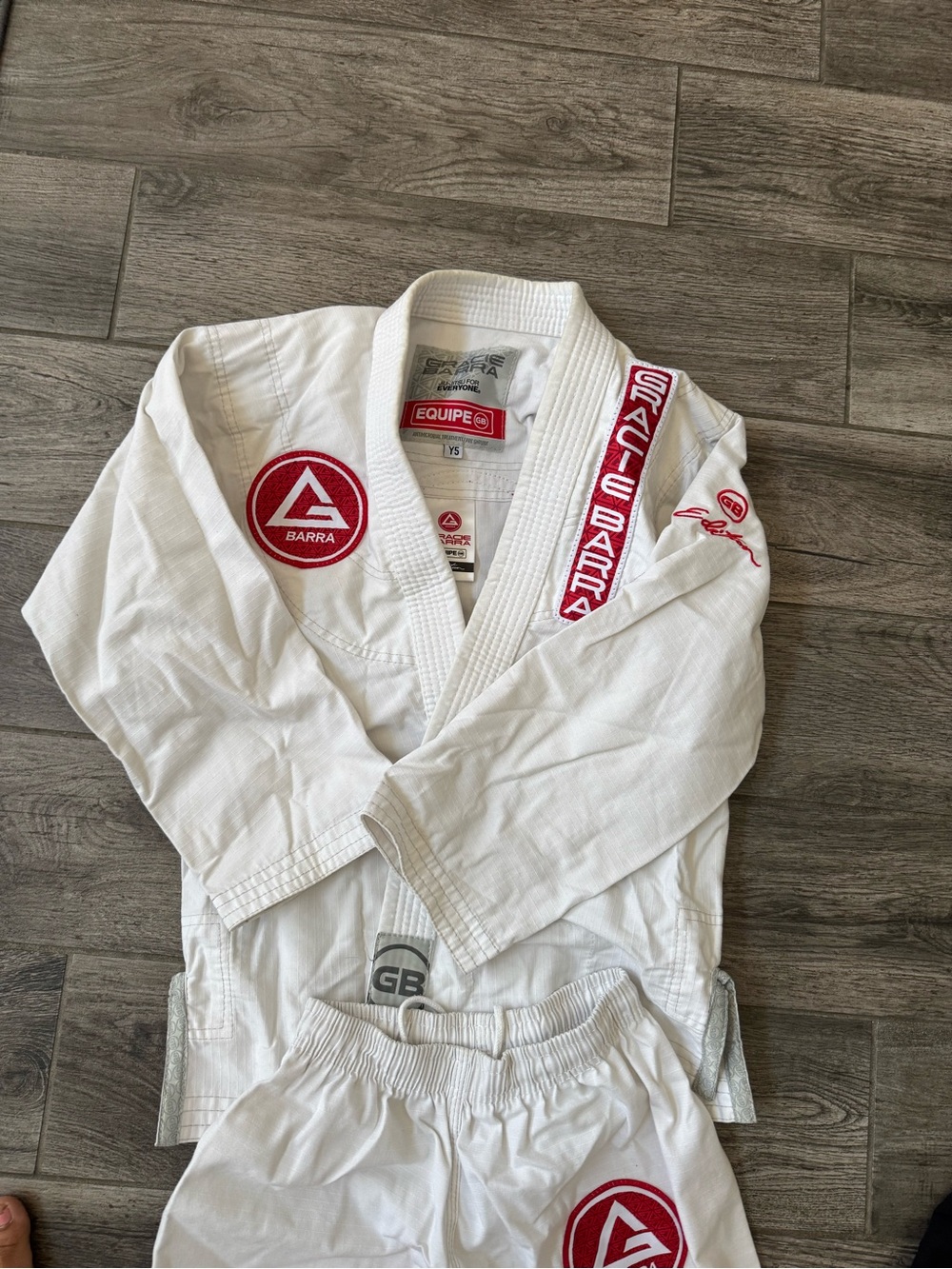 Gracie Barra Kids White and Red BJJ-Style Pajama Top - Picture 1 of 4